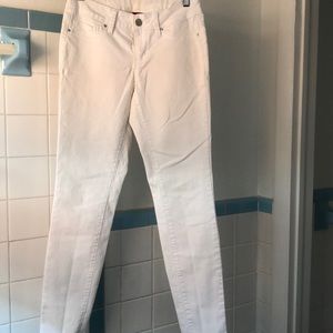 White stretch skinny jean pants
